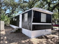 Building Photo - 215 Weeks Rd