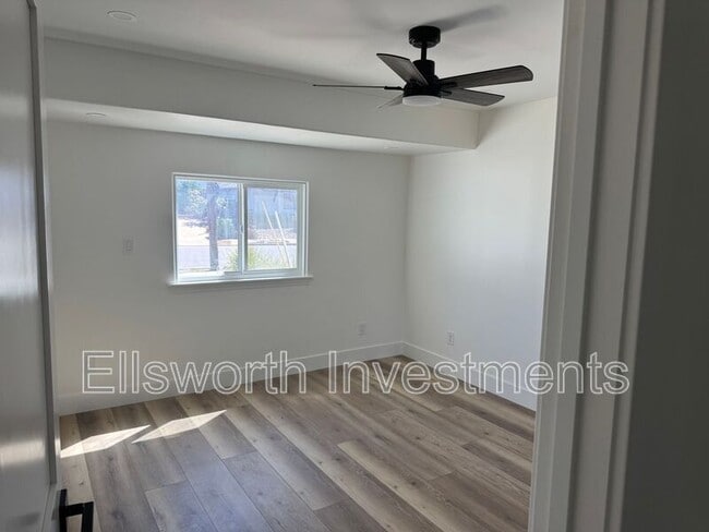 Building Photo - 3620 Mt Aladin Ave