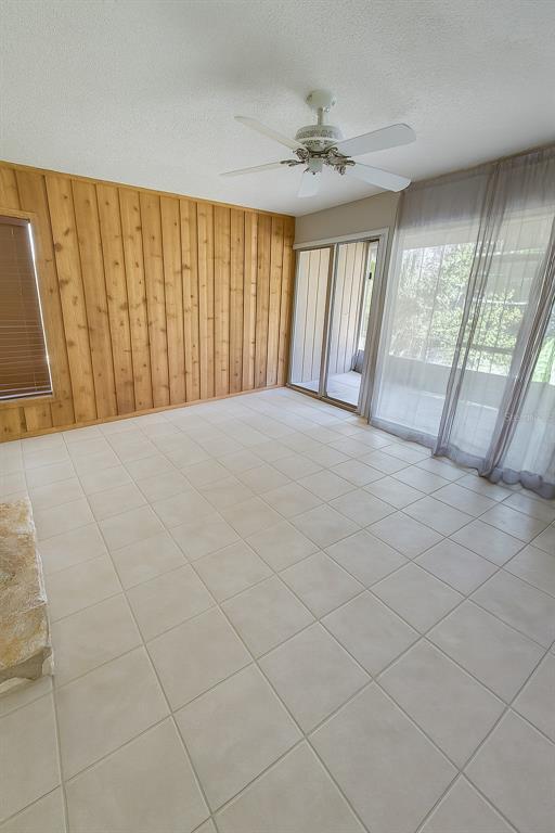 Building Photo - 1056 E Michigan St