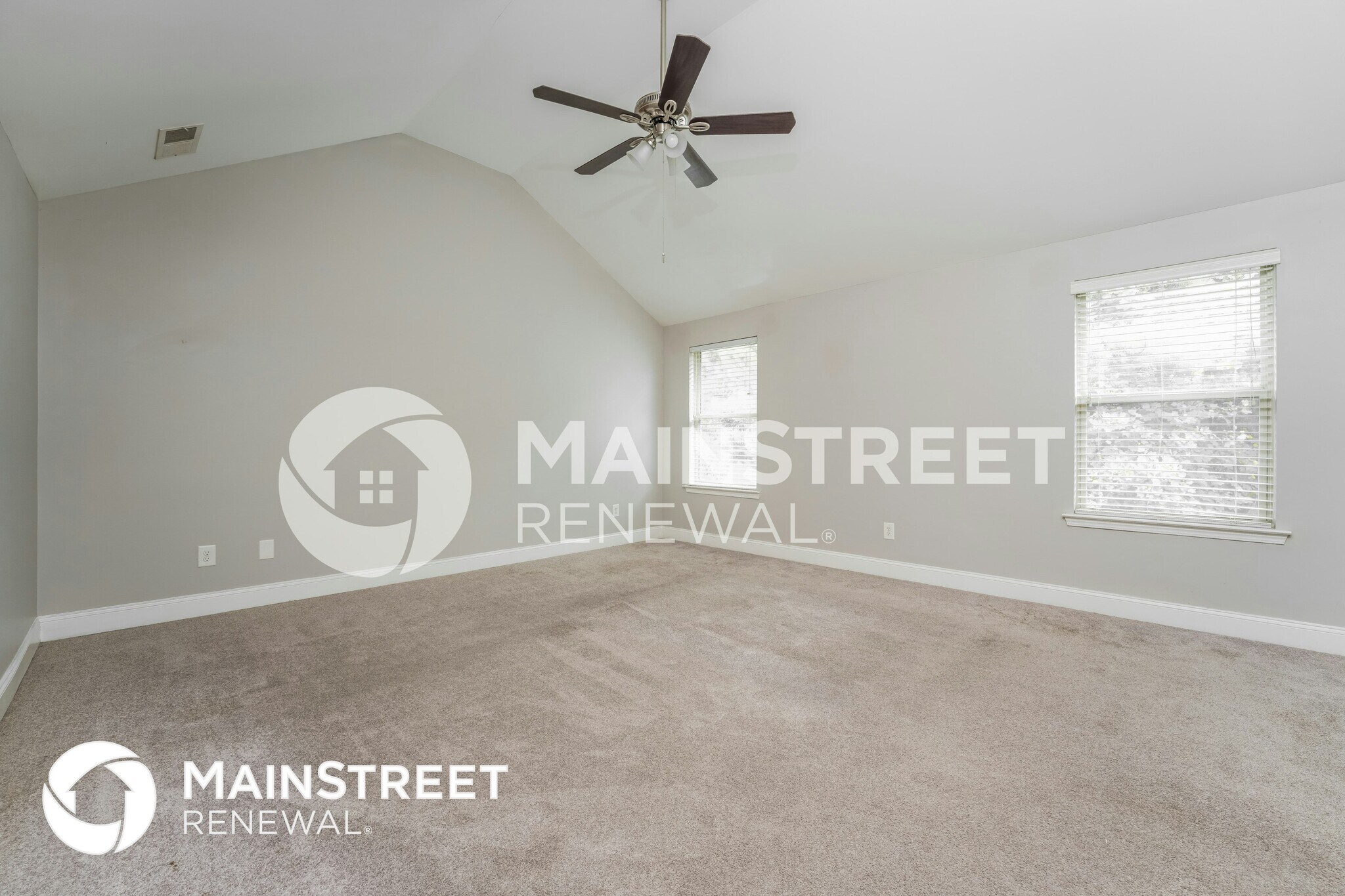 Building Photo - 4948 Longview Run