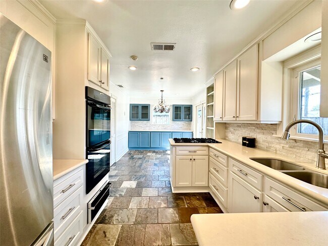 Building Photo - 5421 Judalon Ln