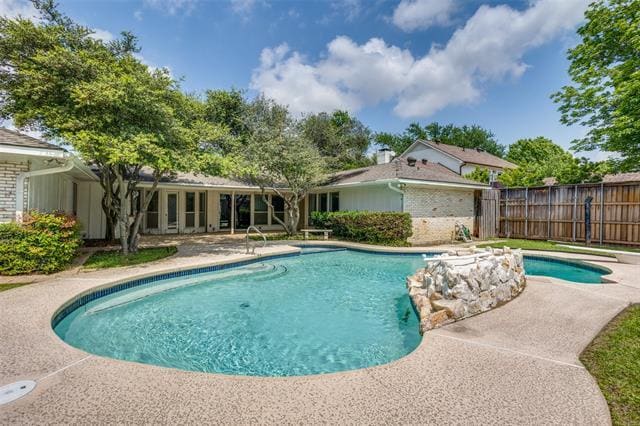 Building Photo - 1137 Mill Springs