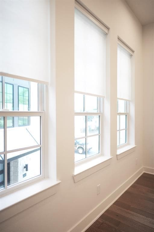 Building Photo - 264 Pullman Ct