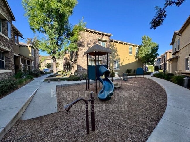 Building Photo - 30505 Canyon Hills Rd