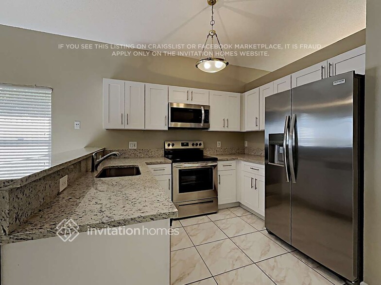 Building Photo - 6408 Lansdowne Cir