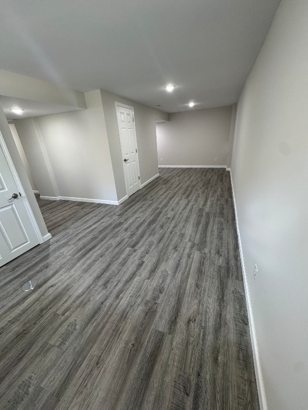 Building Photo - 1000 N Keebler Ave