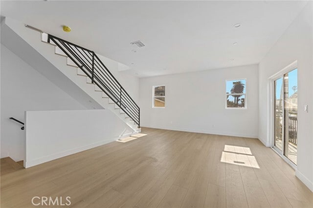 Building Photo - 4511 Rosewood Ave