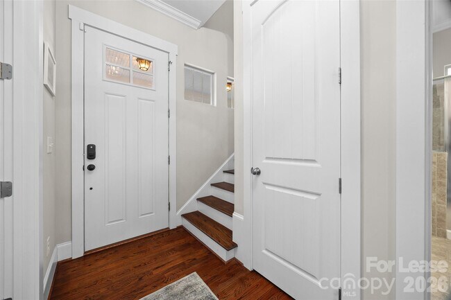 Building Photo - 522 Spring Landing Dr