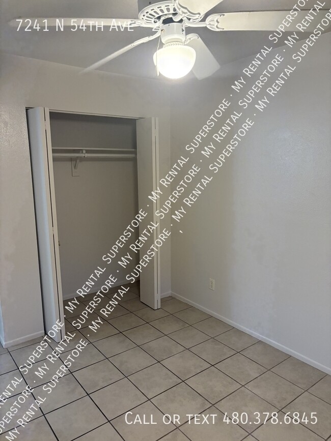 Building Photo - 7241 N 54th Ave