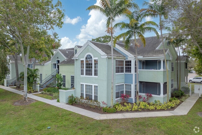 Primary Photo - Bahia Delray