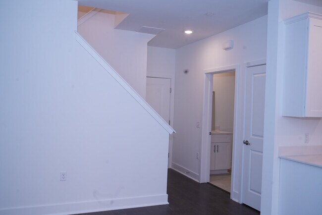 Building Photo - 161 Leona Stewart Ln