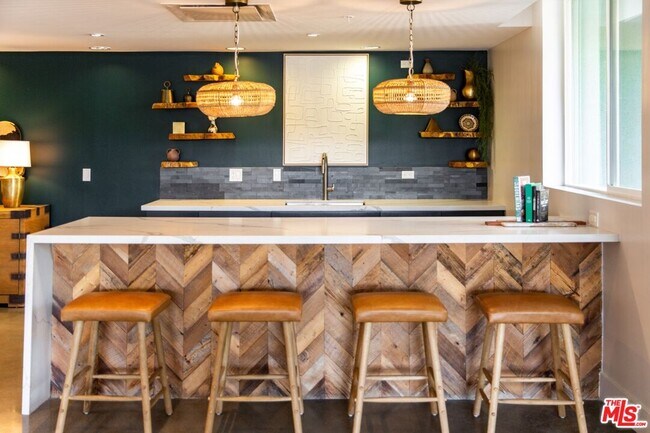 Building Photo - 12760 Millennium Dr