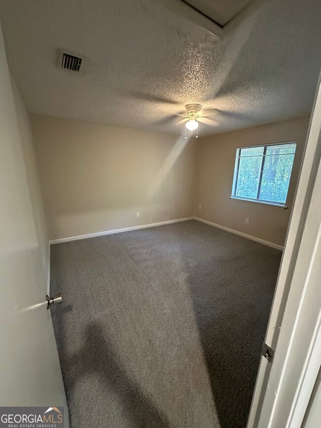 Building Photo - 125 Seaparc Cir