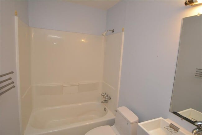 Building Photo - 9080 Rawhide Ct