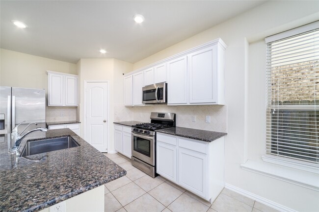 Building Photo - 4418 Lone Alcove Dr