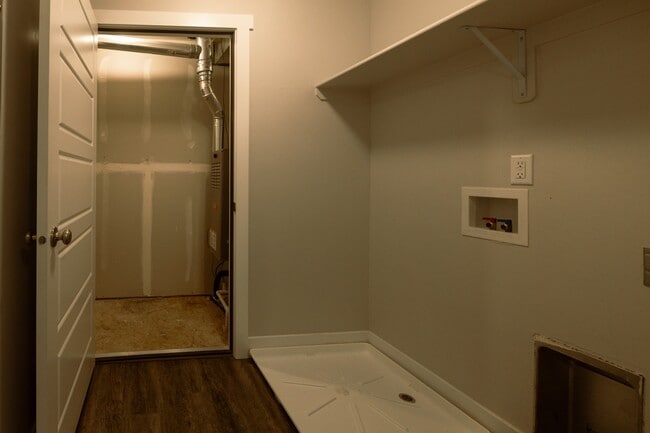 Building Photo - 4156 S 2825 W