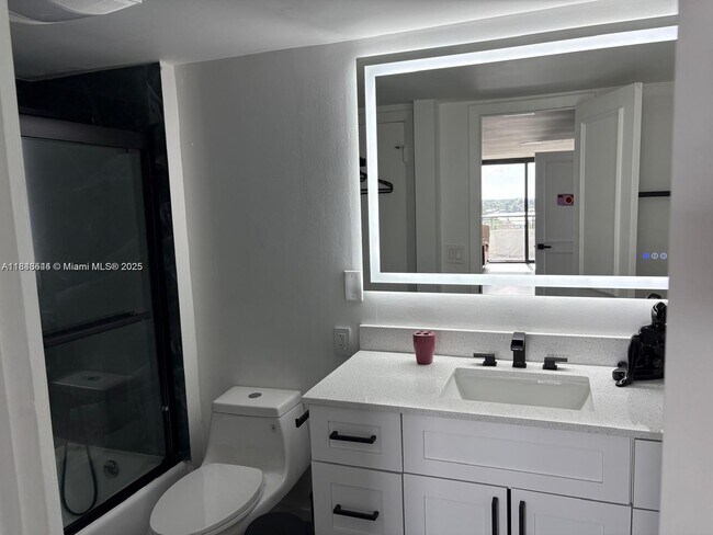 Building Photo - 3589 S Ocean Blvd