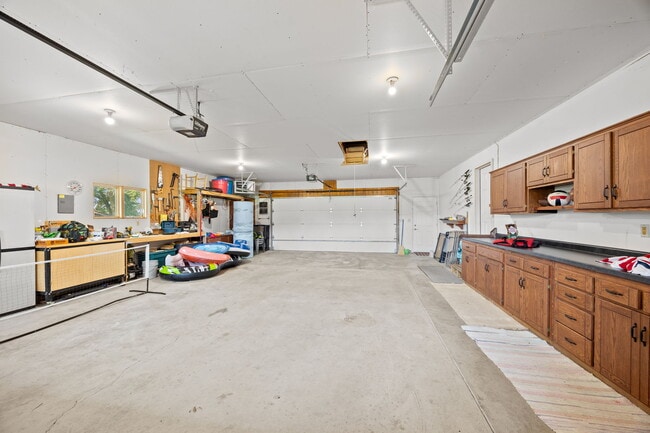 Building Photo - 69458-69213 213th St