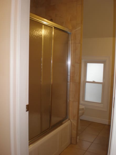 Building Photo - 351 Essex St