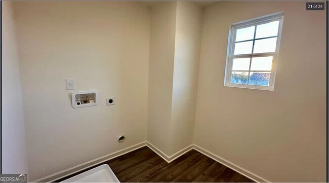 Building Photo - 486 Grand Magnolia St