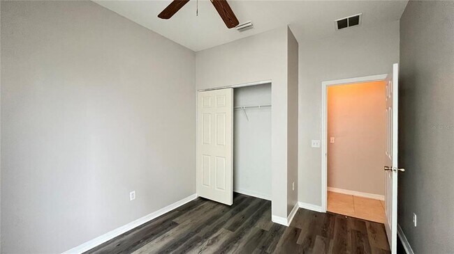 Building Photo - 318 Sand Ridge Dr