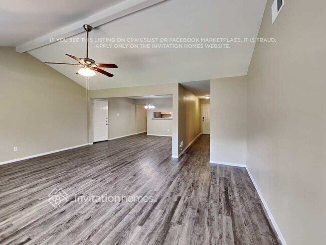 Building Photo - 3631 Dawnwood Dr