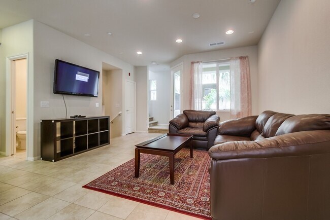 Building Photo - 2474 Antlers Way