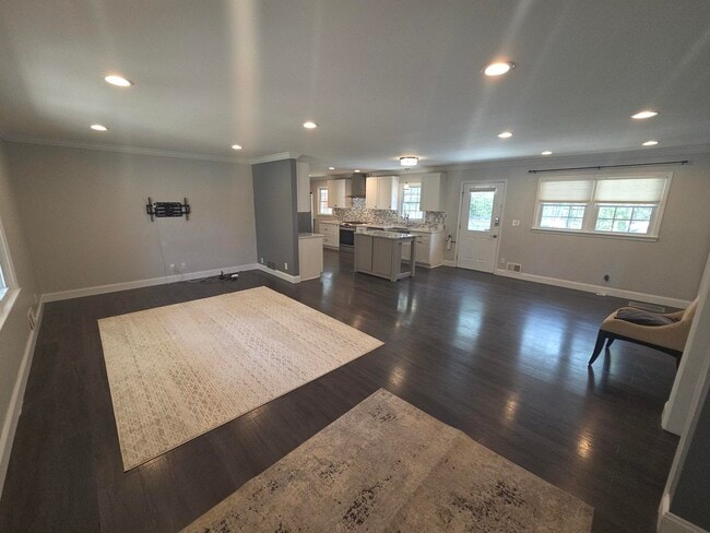 Building Photo - 4064 Cedar Knoll Dr