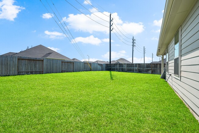 Building Photo - 31243 Conover Dr