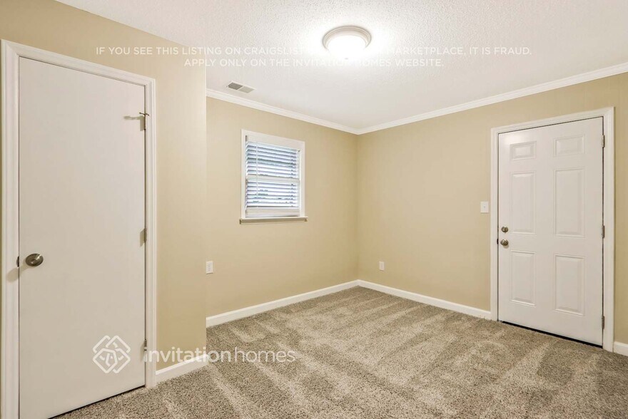 Building Photo - 6216 Bridlewood Ln