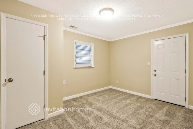 Building Photo - 6216 Bridlewood Ln