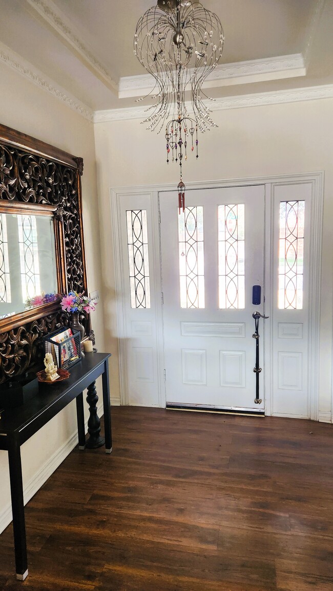 Building Photo - 4204 Country Brook Dr