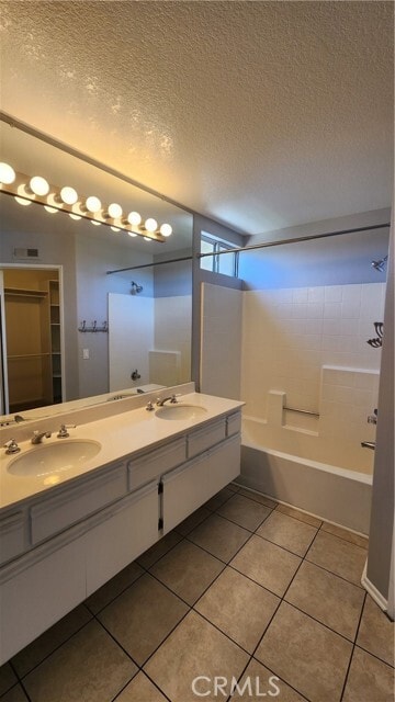 Building Photo - 28456 Yosemite Dr