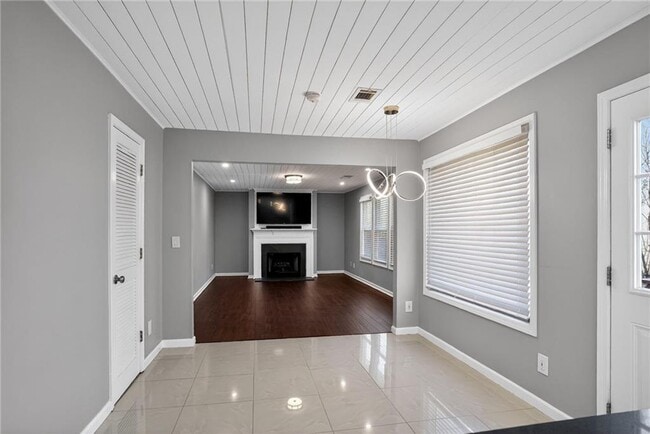 Building Photo - 1234 Carriage Trace Cir