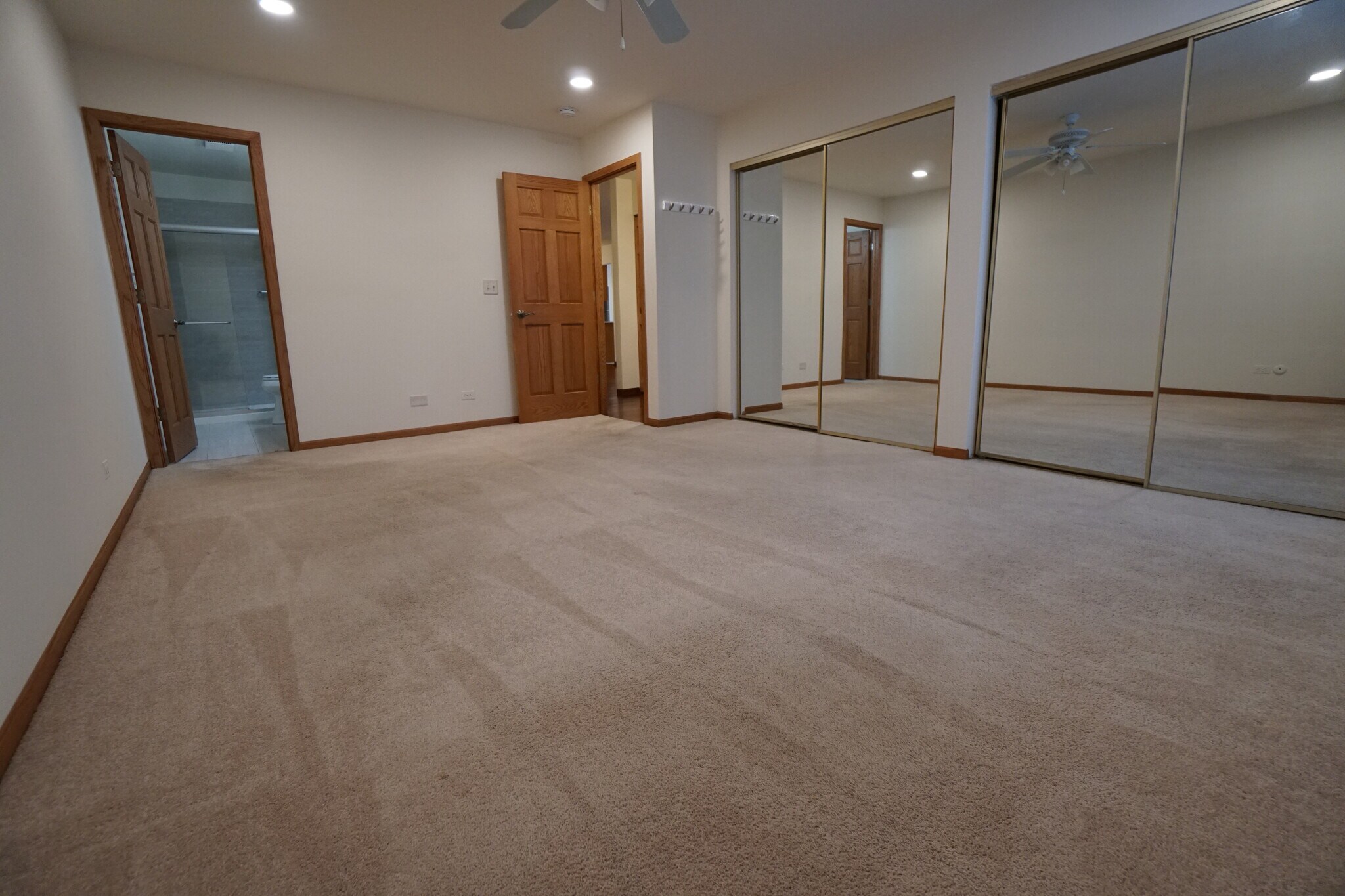 Building Photo - 6237 Trinity Dr