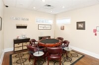 Building Photo - 4100 Stonegate #2 Ln