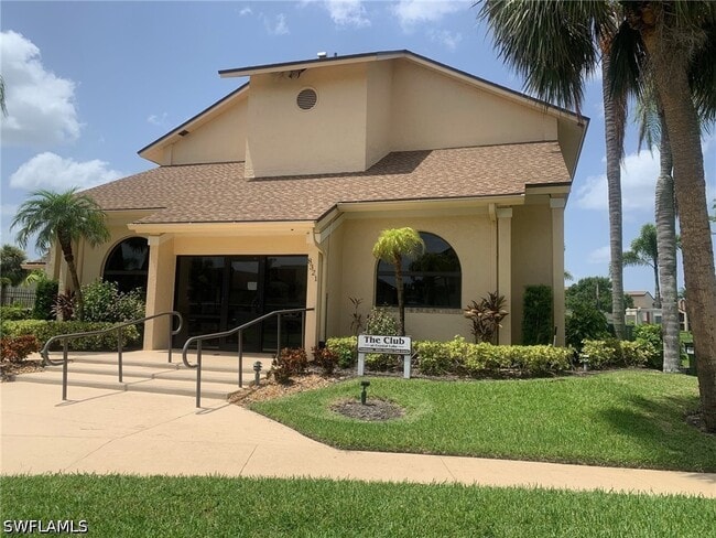 Building Photo - 8715 Charter Club Cir