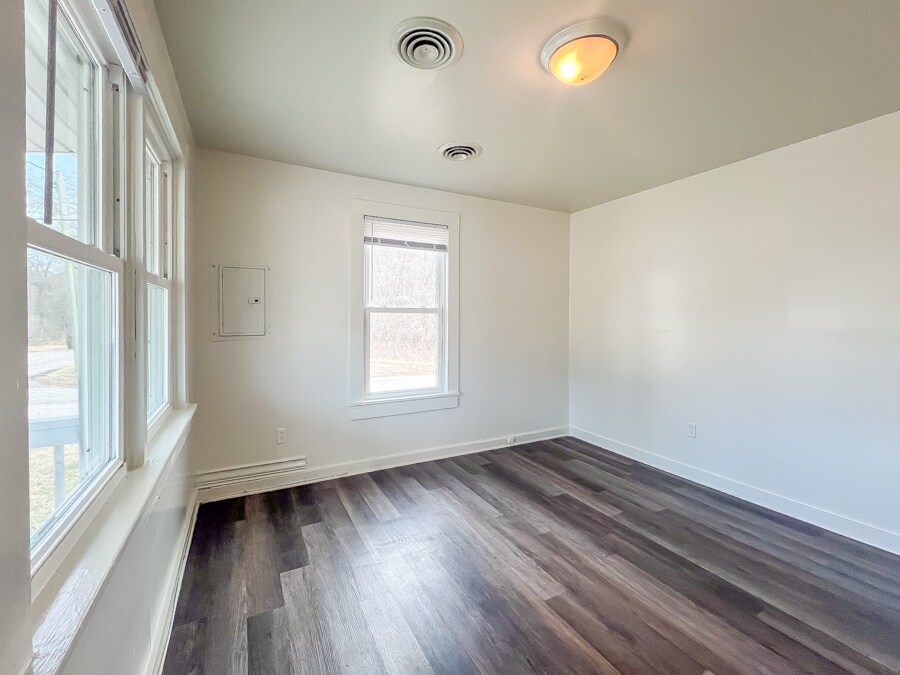 Building Photo - 2300 Raleigh St