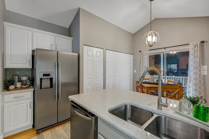 Building Photo - 104B Hillcrest Ave