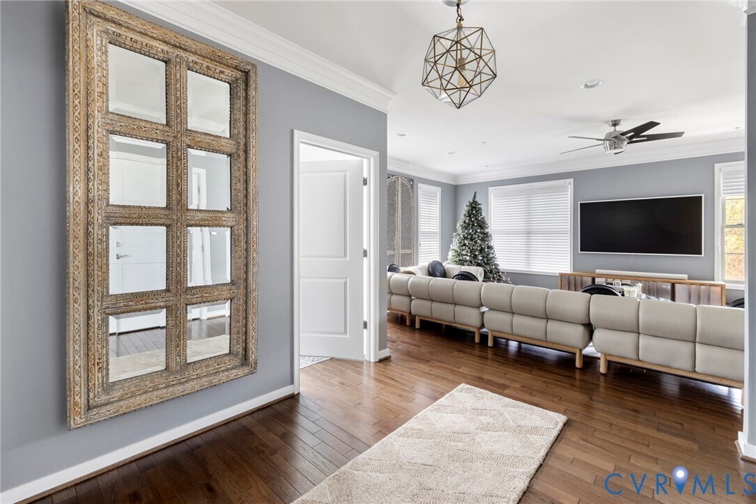 Building Photo - 3920 Village Commons Walk