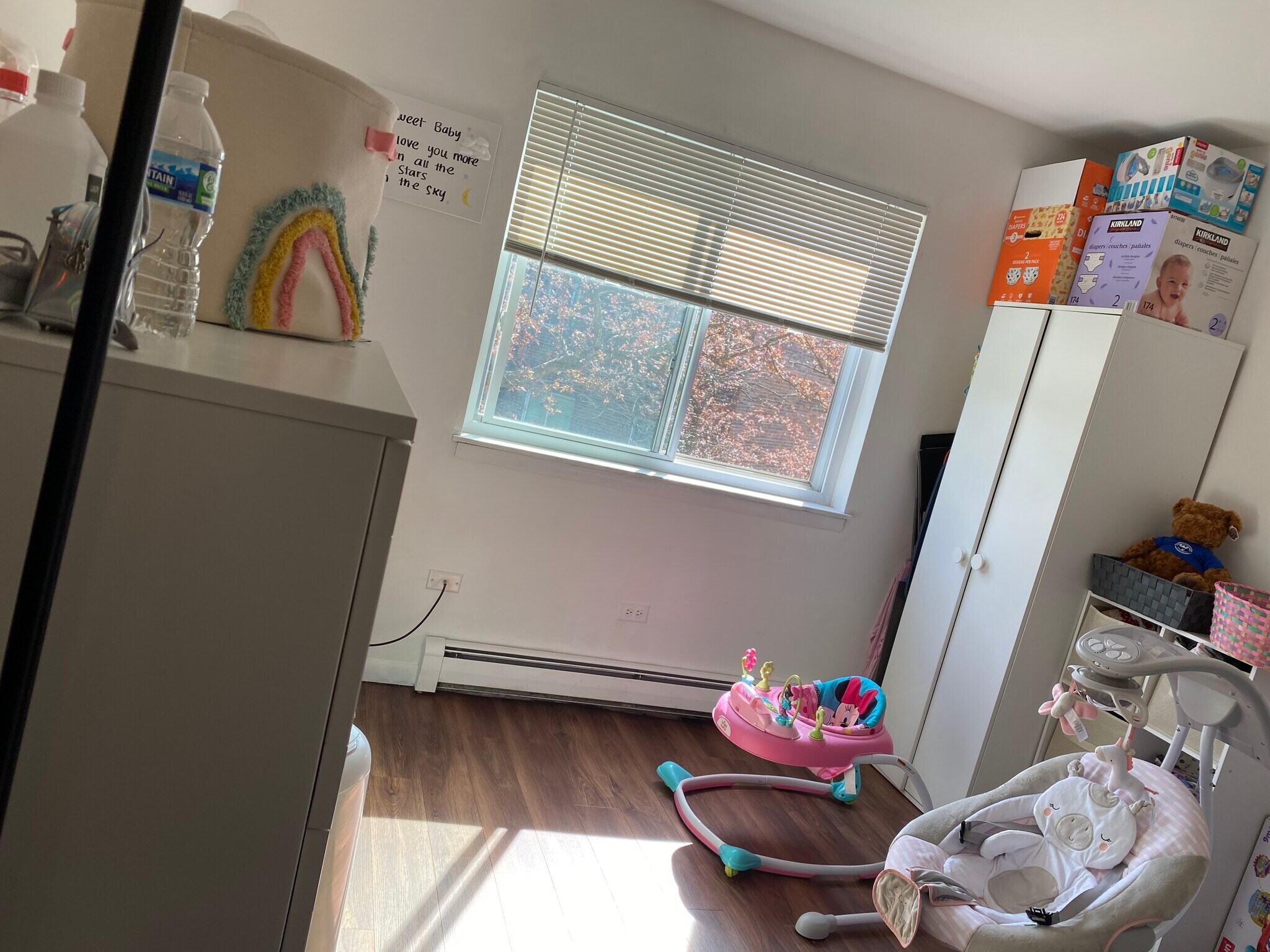 Second bedroom - 187 Pickwick Dr