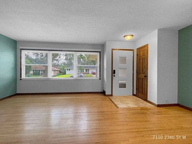 Building Photo - 7110 W 23rd St
