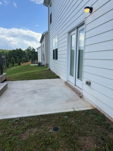 Building Photo - 210 Aster Ave