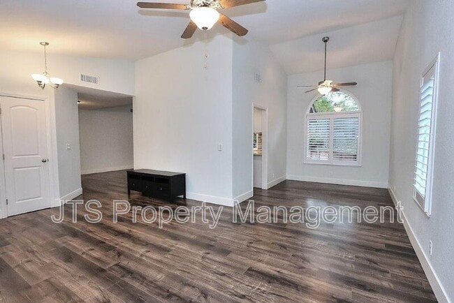 Building Photo - 5248 Phoenix Ridge Pl
