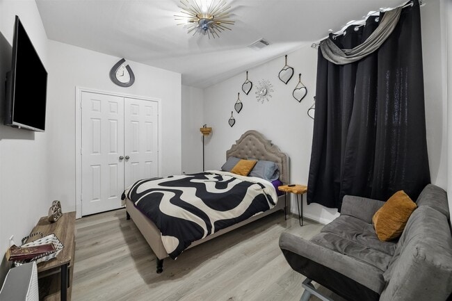 Building Photo - 8308 James Franklin St