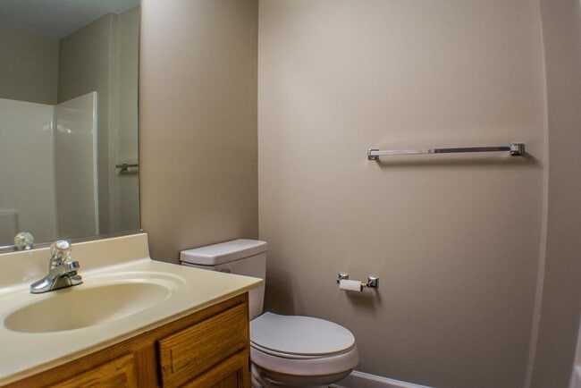 Building Photo - 334 Quietwood Dr