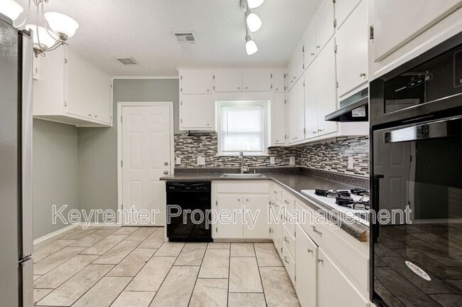 Building Photo - 1512 NW 41st St