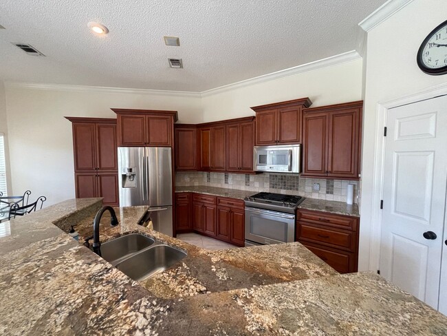 Building Photo - For Lease - 3 BR|2.5 BA w/ In-ground Pool in Palm Bay!