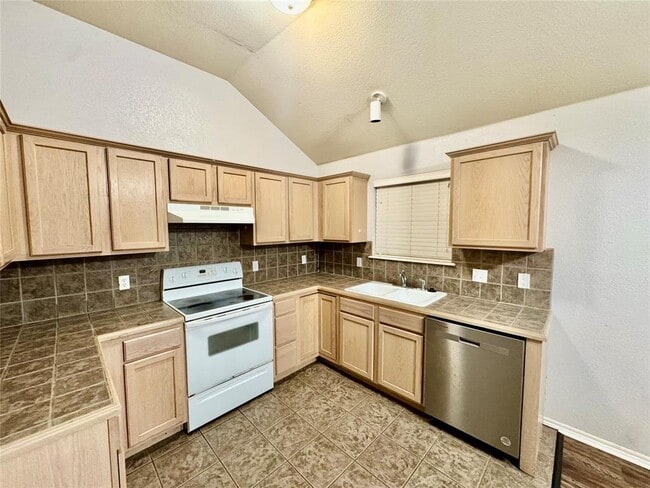 Building Photo - 12337 SW 6th St