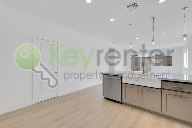 Building Photo - 4342 Artemis Dr